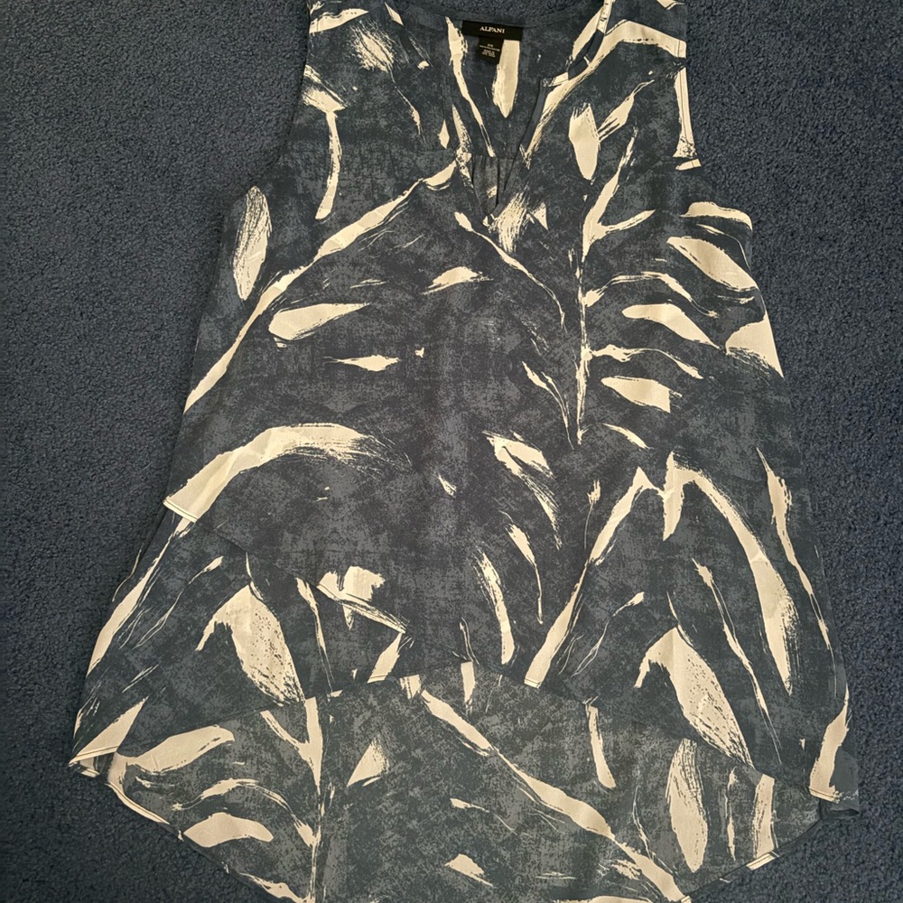 Women's Alfani Sleeveless Blue and White Top